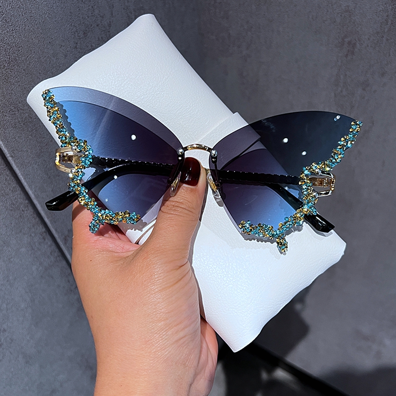 Luxe diamanten vlinderzonnebri - Vintage Fashion Y2K recensie en prijs