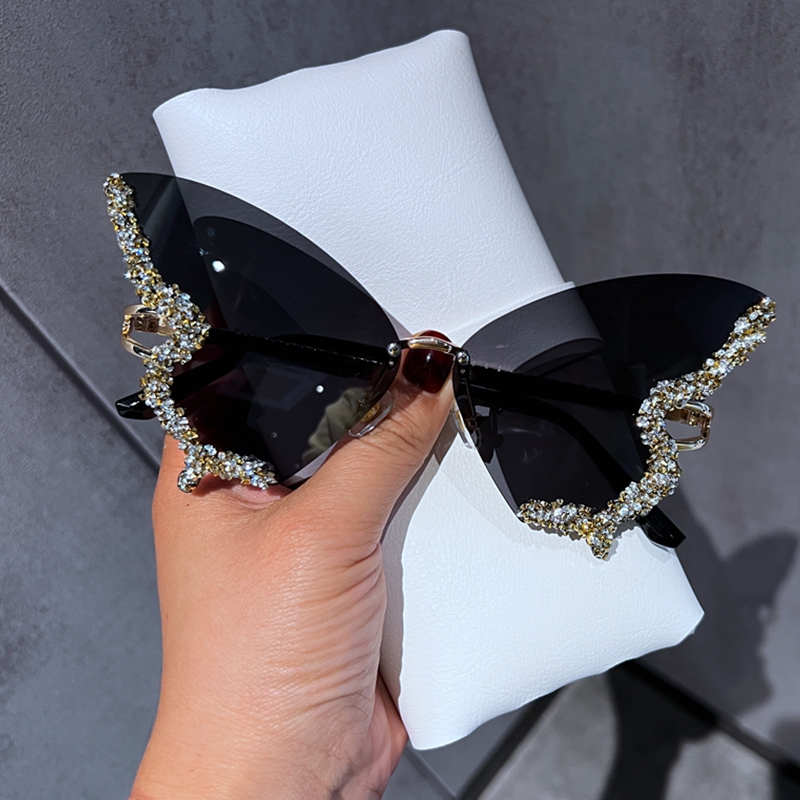 Luxe diamanten vlinderzonnebri - Vintage Fashion Y2K recensie en prijs